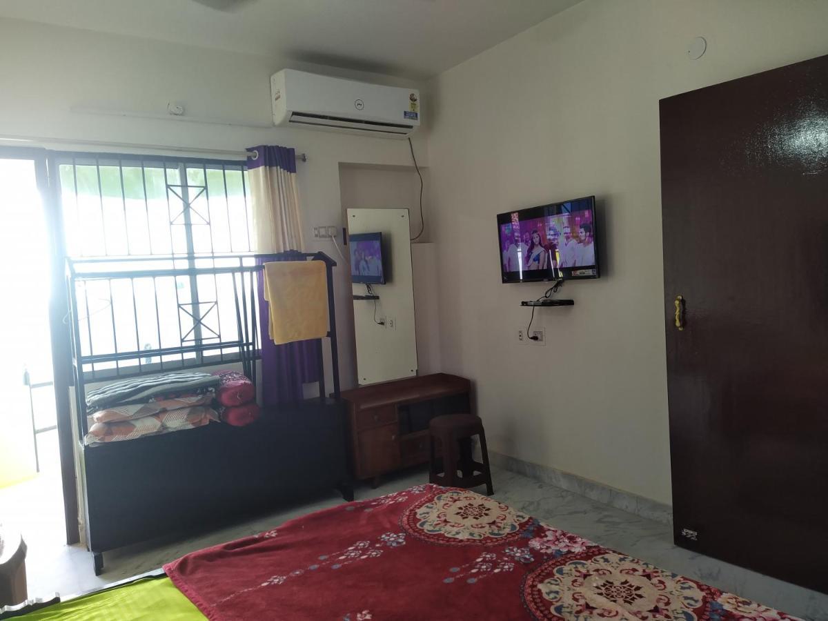 Sara Beach House Puri Exterior photo