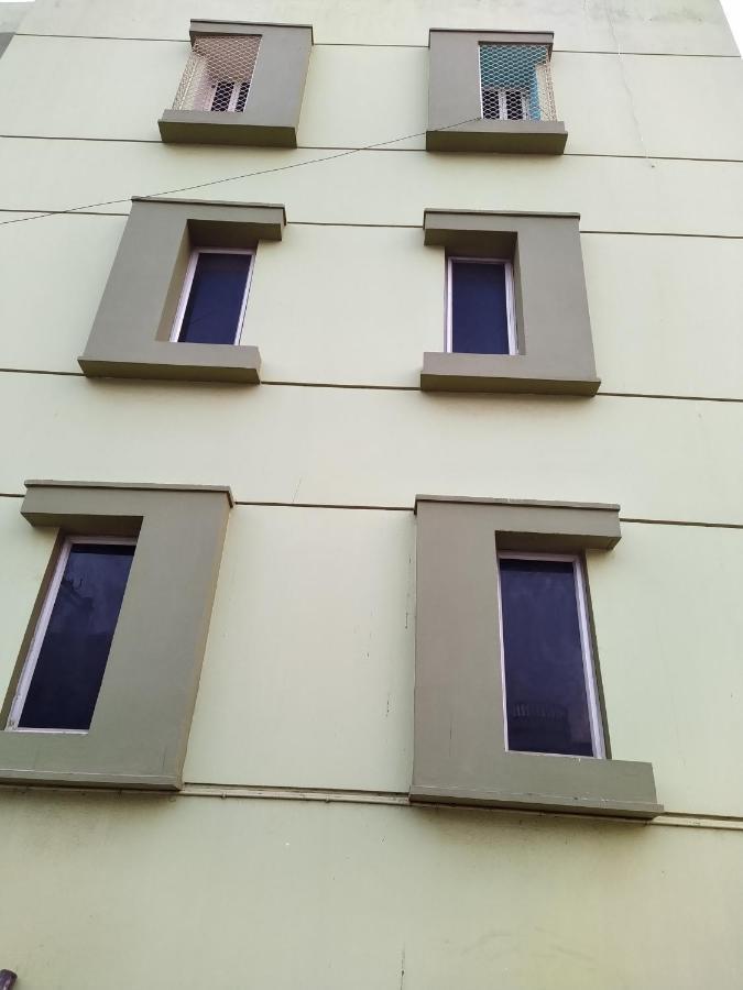 Sara Beach House Puri Exterior photo